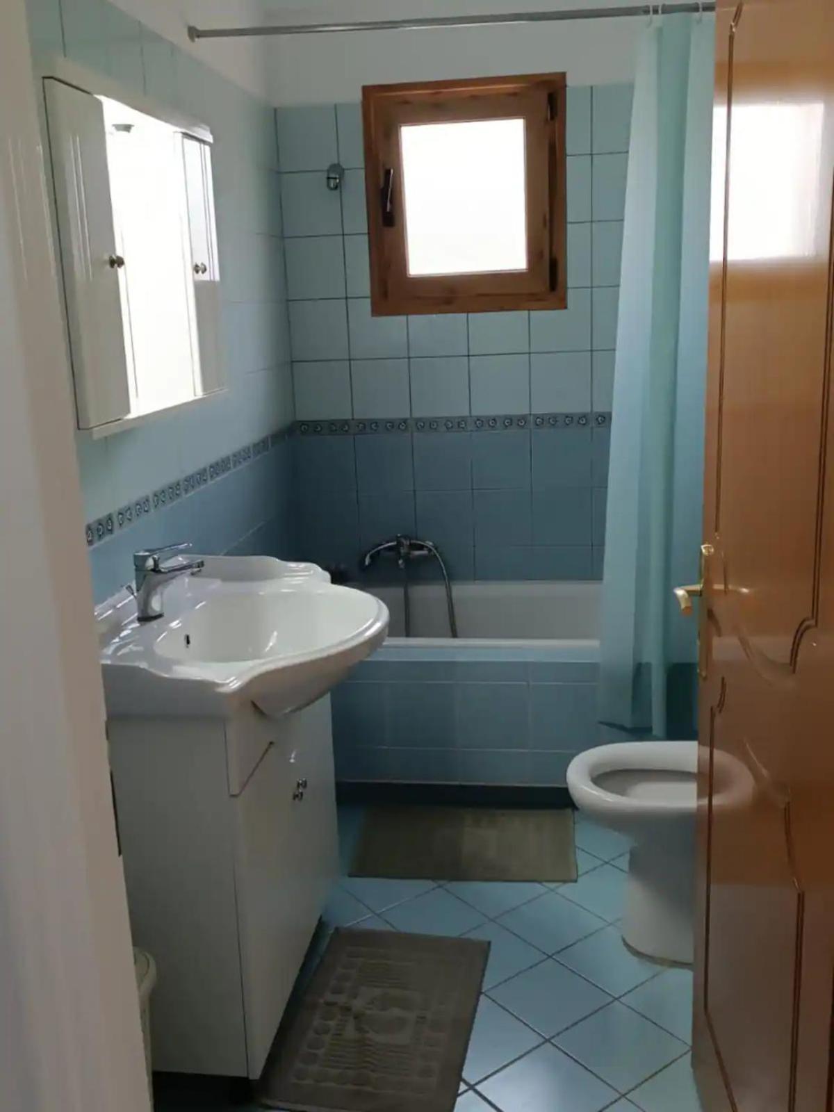 Turla'S Apartment Дассия Экстерьер фото