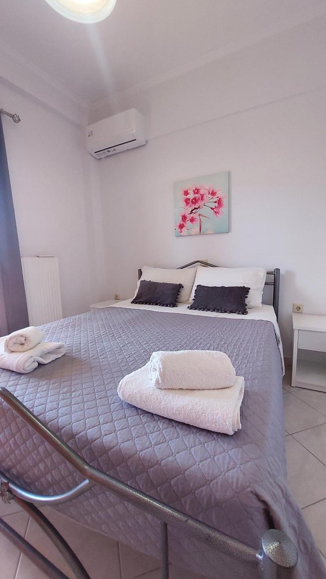 Turla'S Apartment Дассия Экстерьер фото